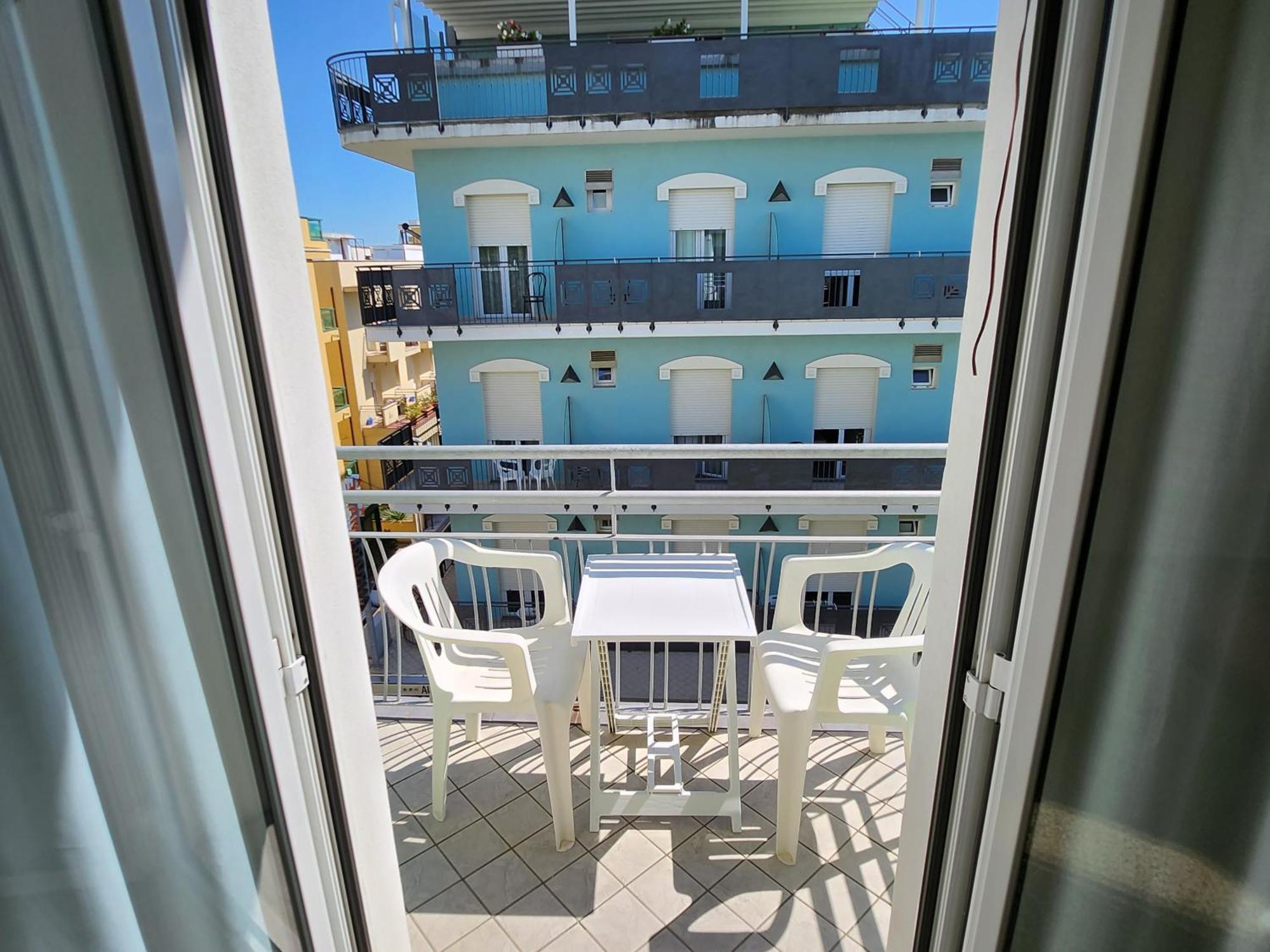 Alevon Hotel Rimini Exterior foto